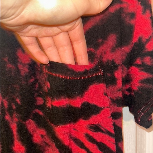 Soft Red and Black Tie-Dye T-Shirt - Picture 3 of 4